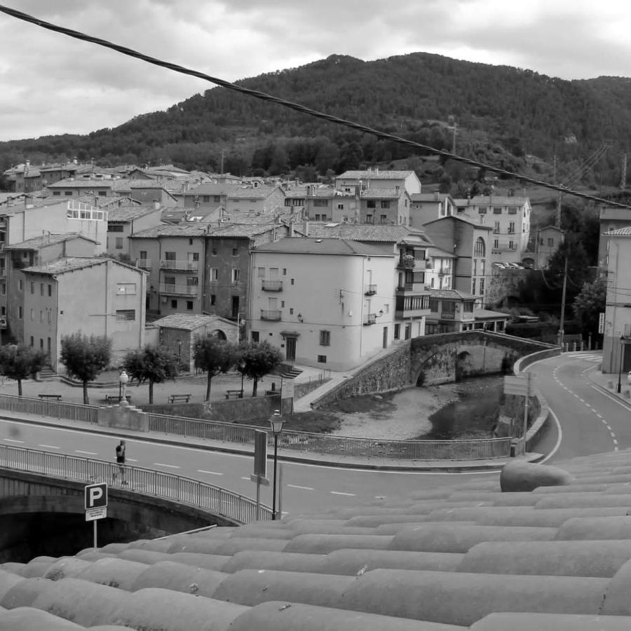 Hostal Fonda Cerdanya La Pobla de Lillet Dış mekan fotoğraf