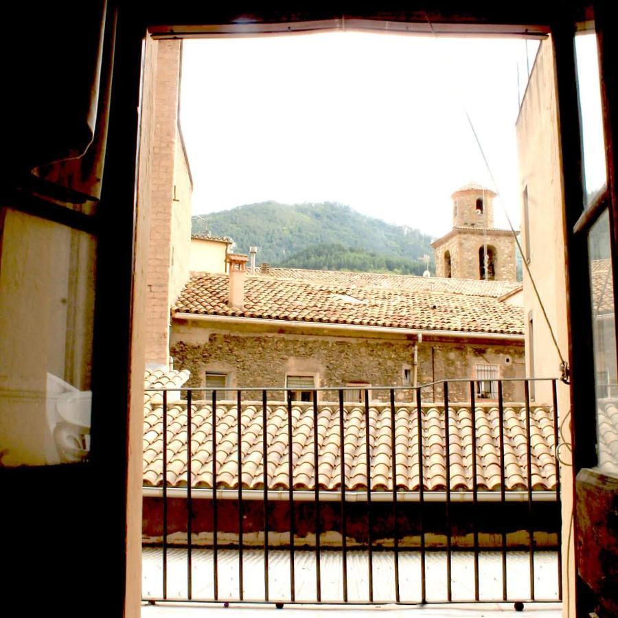 Hostal Fonda Cerdanya La Pobla de Lillet Dış mekan fotoğraf